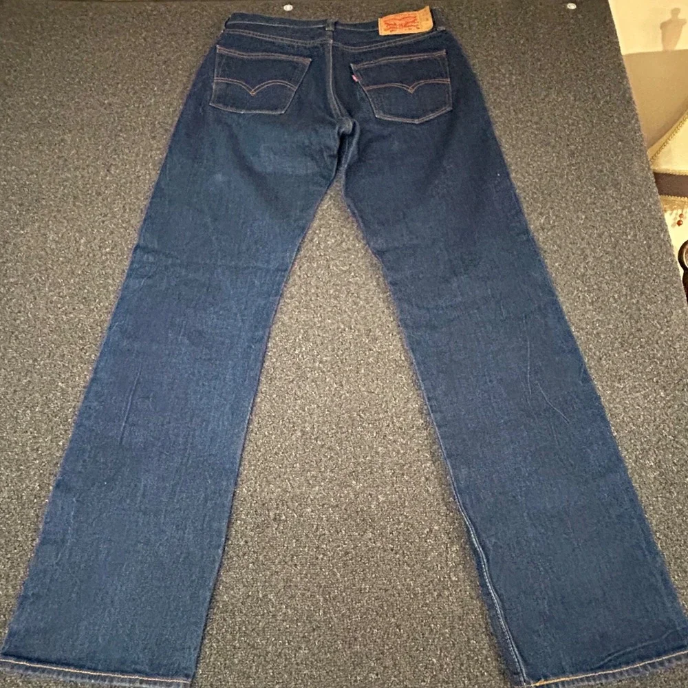 Levis 501 Denim Jeans 34x36‎ (32x32) Button Straight Dark Wash Blue Egypt Stiff